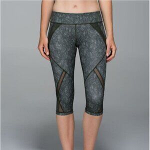 Lululemon Cool To Street Crop - Green - Sz 10